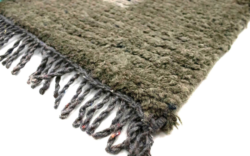 Nepal Teppich 140 x 70 cm - grau