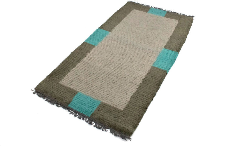 Nepal Teppich 140 x 70 cm - grau