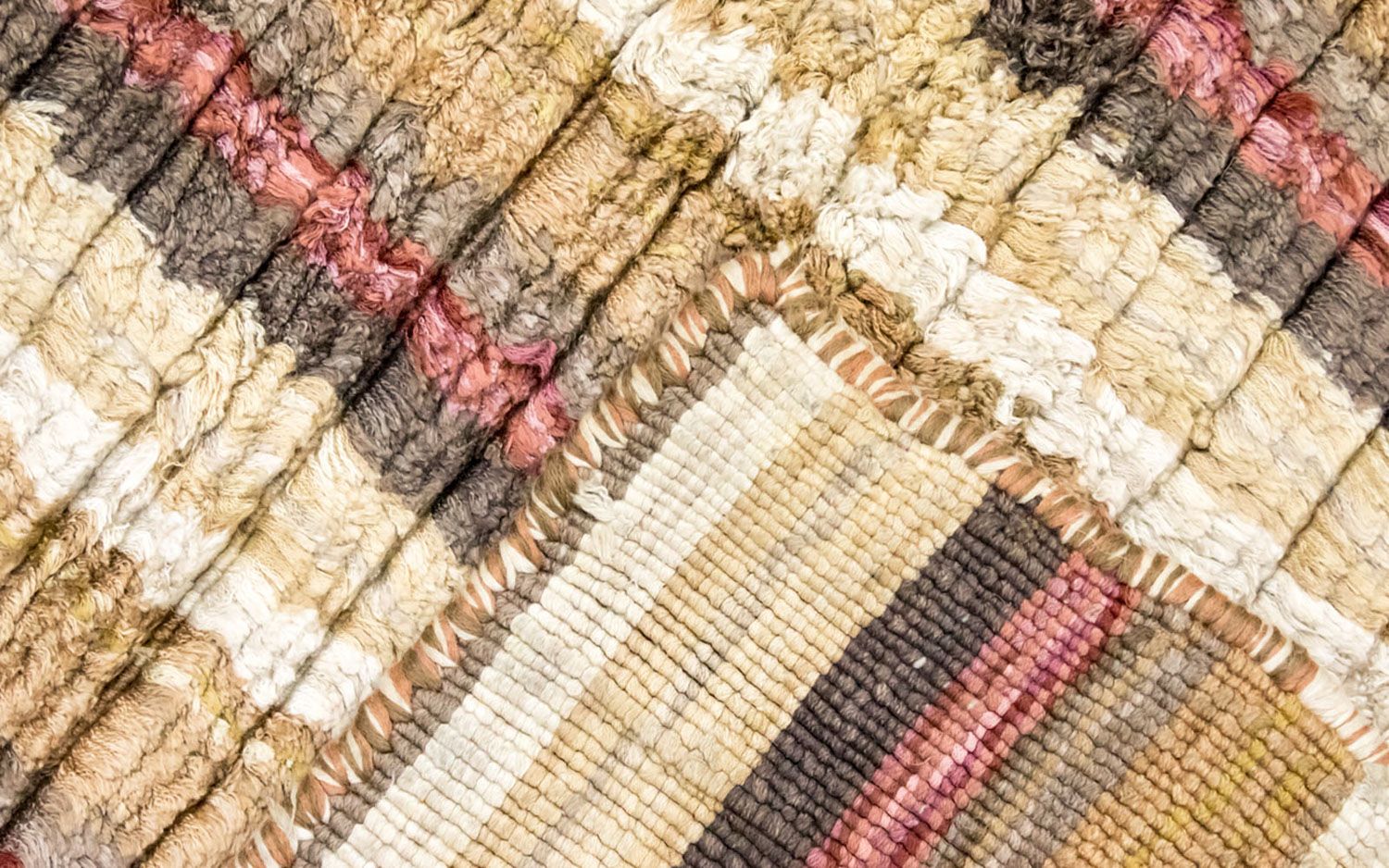Viskose Teppich 270 x 198 cm Teppich Wohnzimmer