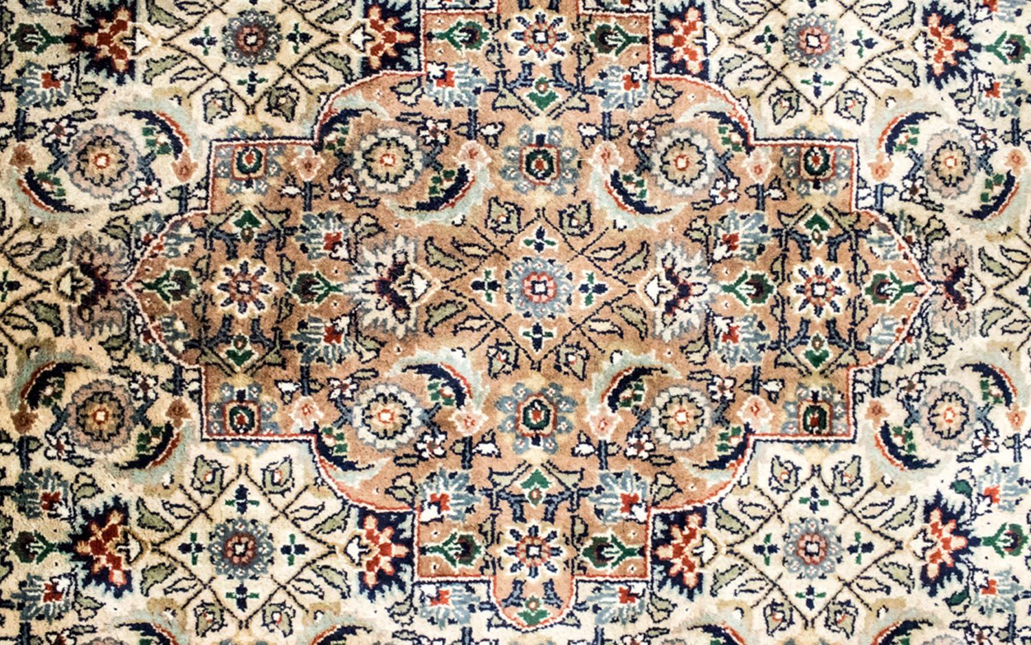 Orientteppich 305 x 240 cm