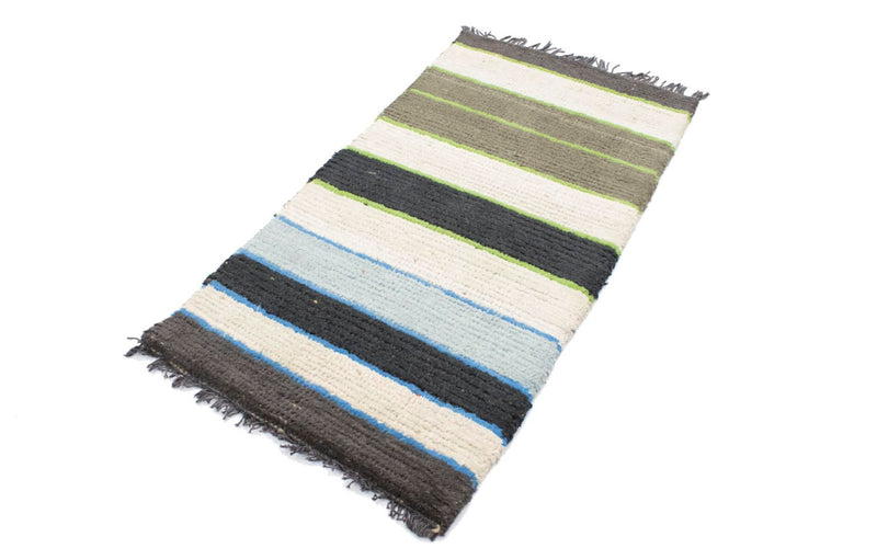 Nepal Teppich 140 x 70 cm - mehrfarbig