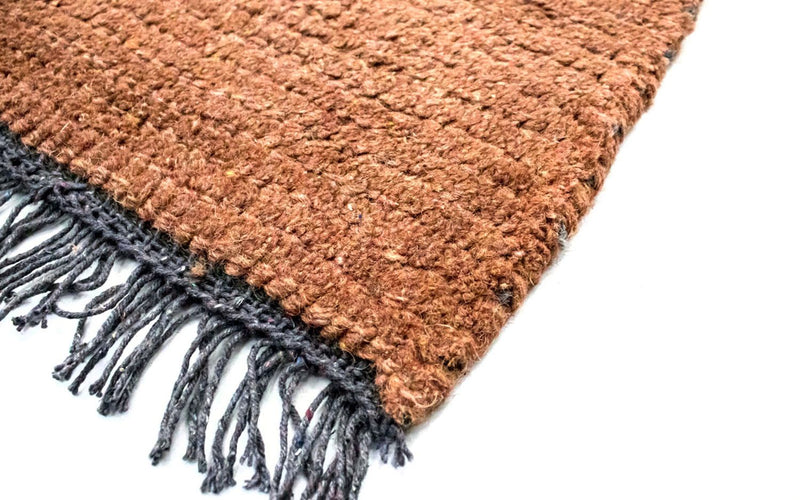 Nepal Teppich 140 x 70 cm - mehrfarbig