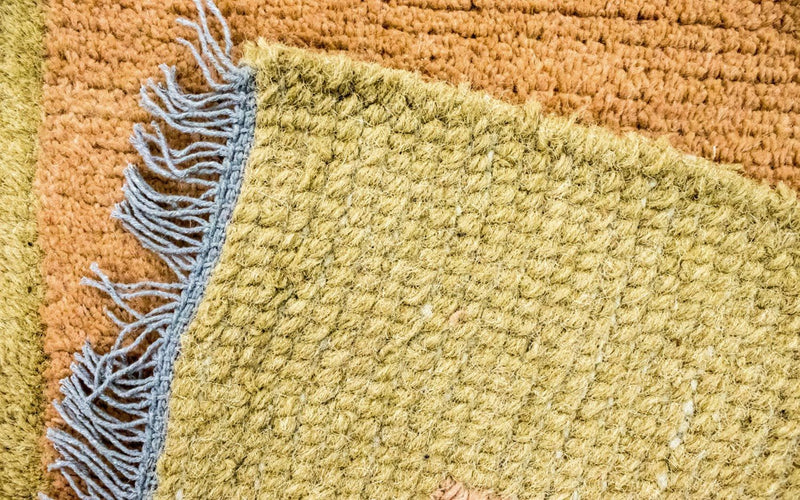 Nepal Teppich 140 x 70 cm - mehrfarbig