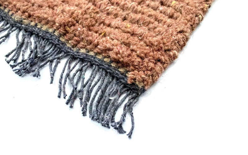 Nepal Teppich 140 x 70 cm - braun