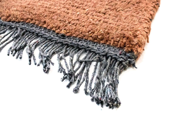 Nepal Teppich 140 x 70 cm - braun