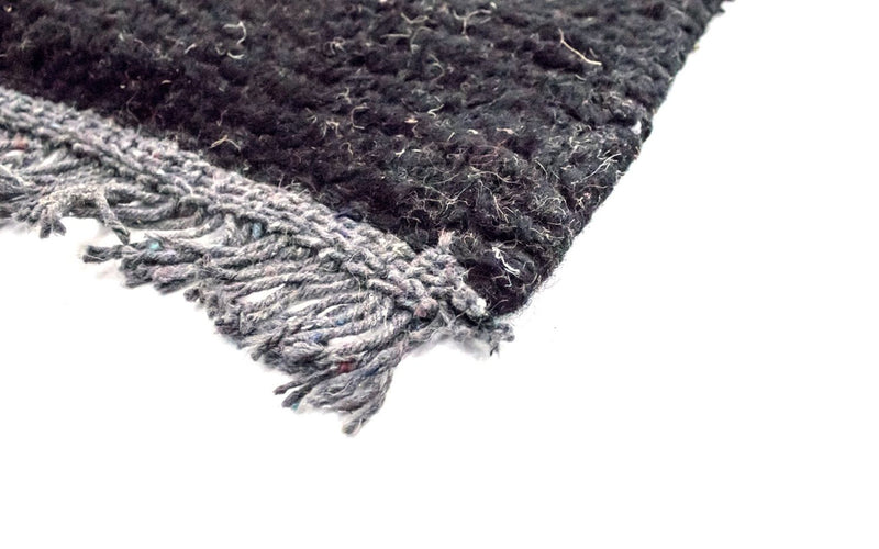 Nepal Teppich 140 x 70 cm - mehrfarbig