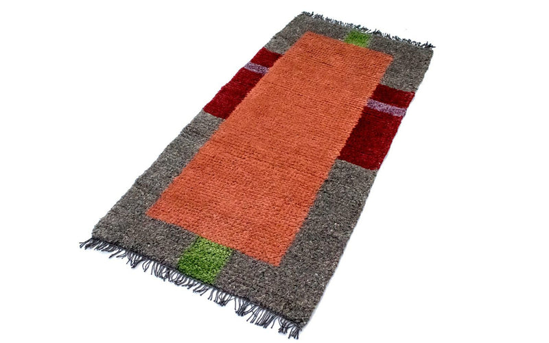 Nepal Teppich 140 x 70 cm - mehrfarbig