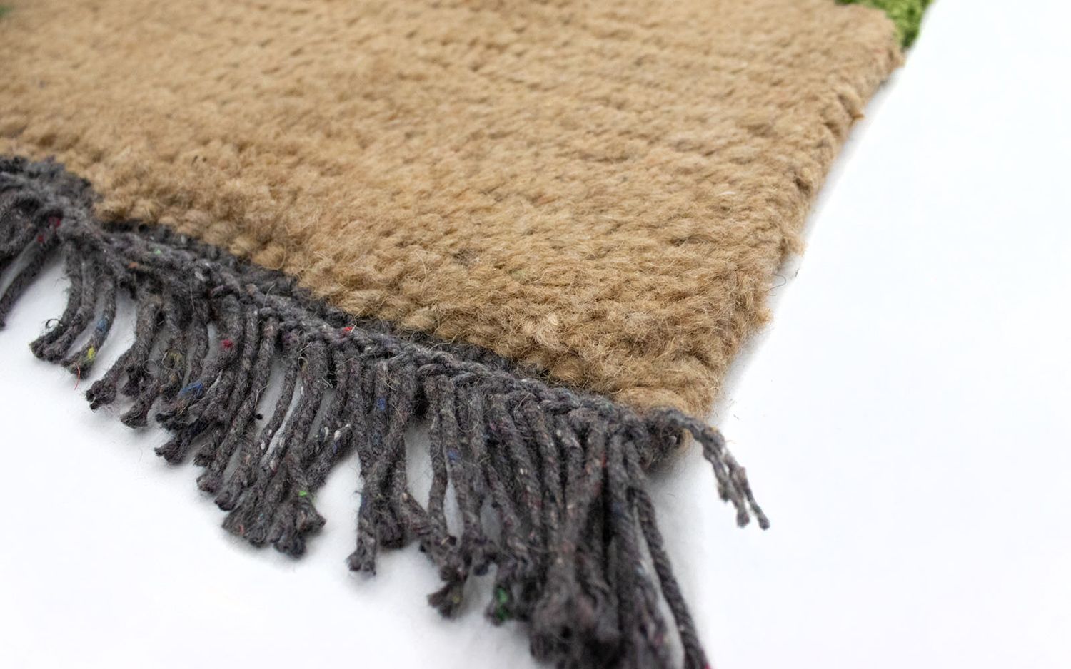Nepal Teppich 140 x 70 cm - braun
