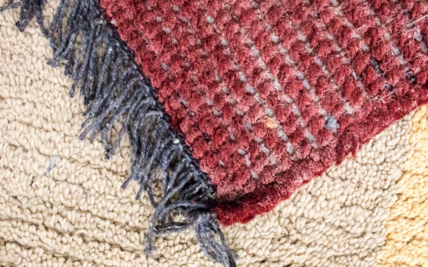 Nepal Teppich 140 x 70 cm - beige