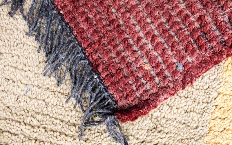 Nepal Teppich 140 x 70 cm - beige