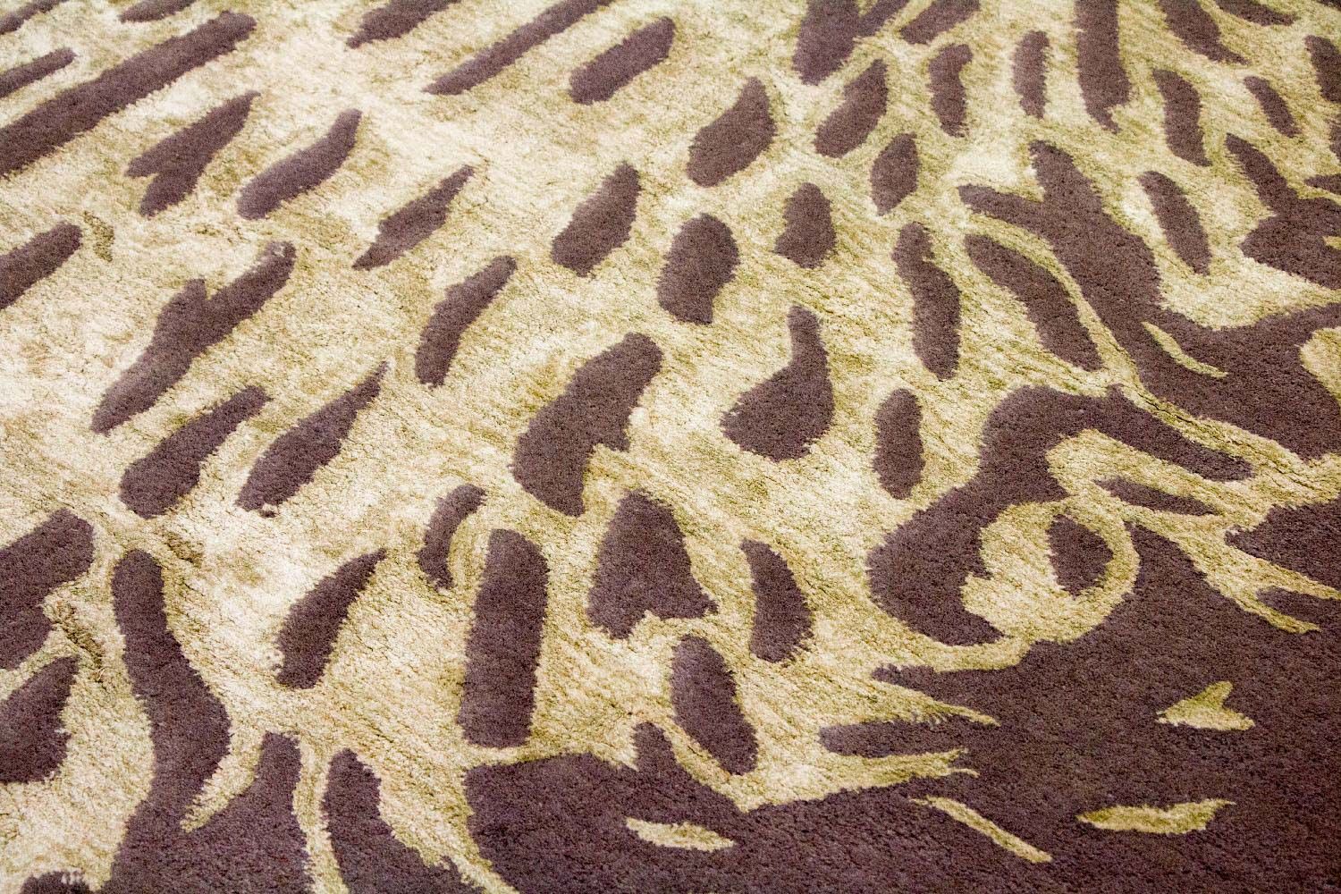 Designer Teppich 242 x 153 cm Teppich Wohnzimmer