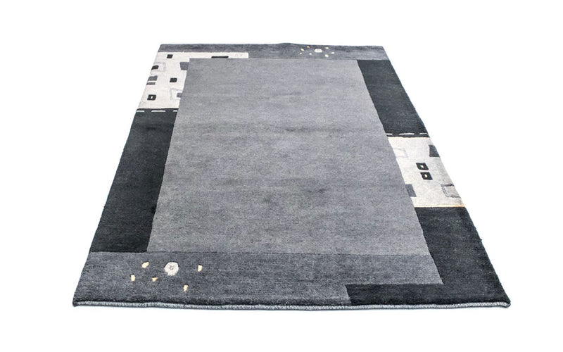 Nepal Teppich 180 x 124 cm Teppichbrücke