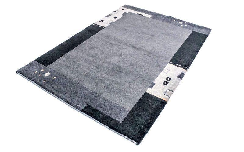 Nepal Teppich 180 x 124 cm Teppichbrücke