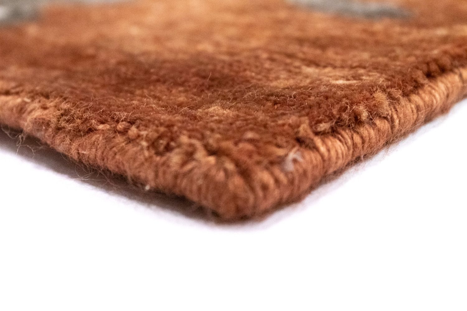 Designer Teppich 236 x 171 cm - mehrfarbig