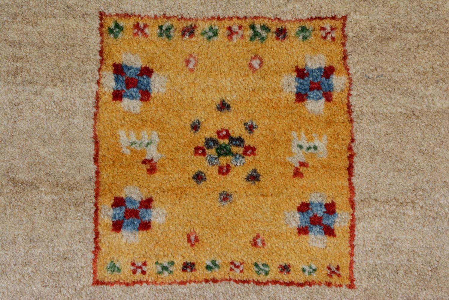 Gabbeh Teppich - Loribaft Indus quadratisch  - 256 x 250 cm - hellbeige
