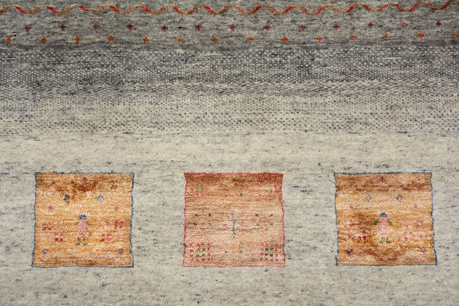 Gabbeh Teppich - Loribaft Indus - 354 x 248 cm - dunkelbeige