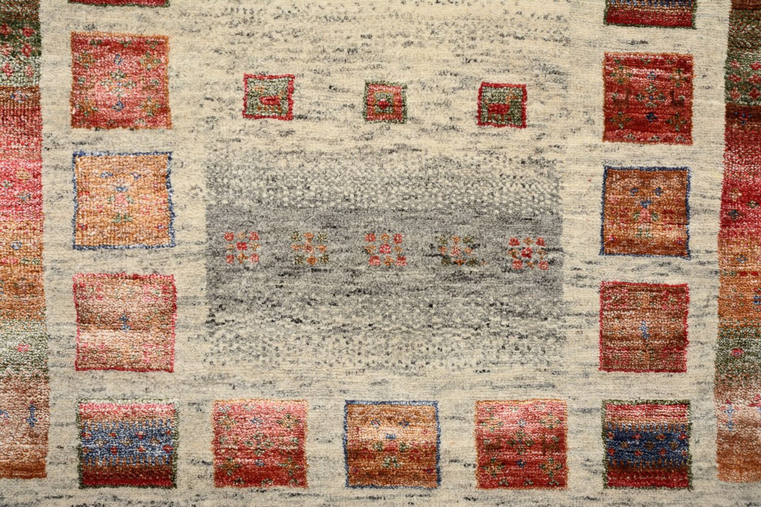 Gabbeh Teppich - Loribaft Indus - 141 x 76 cm - mehrfarbig