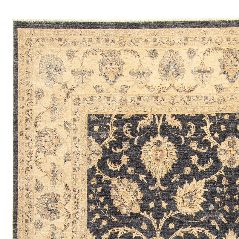Ziegler Teppich - Modern 380 x 303 cm