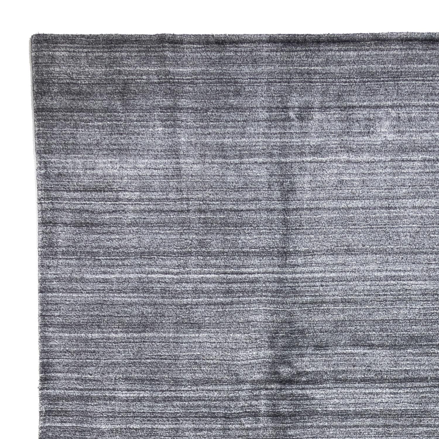 Nepal Teppich 350 x 250 cm